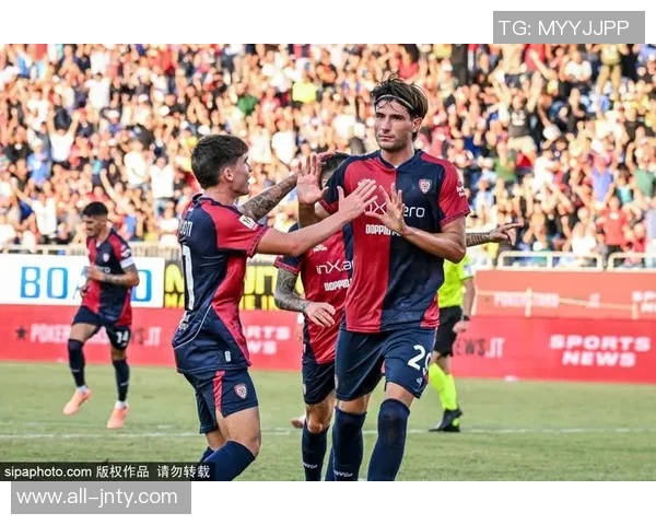 蓝黑太子迪马尔科庆祝职业生涯300场比赛里程碑展现卓越成就