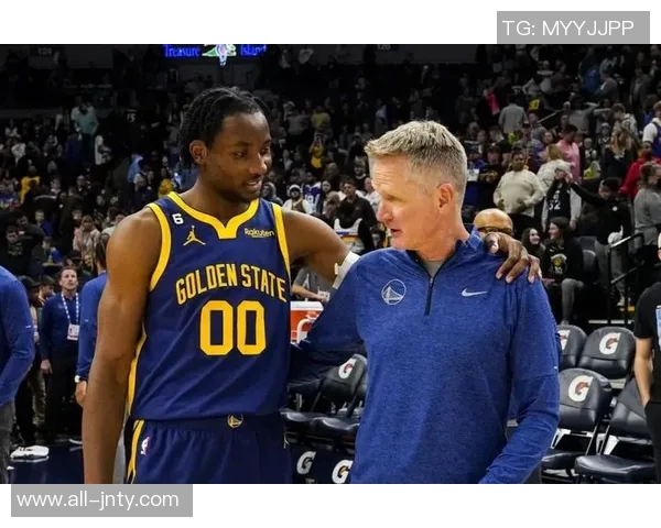 科尔谈库明加交易希望他成为顶尖球员无论未来在勇士与否